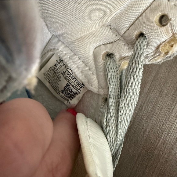 Nike air Jordan 1 retro high OG Seafoam size 8 - Picture 4 of 7